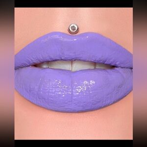 FROSTING FOR DINNER Jeffree Star Supreme Gloss Full Pigment